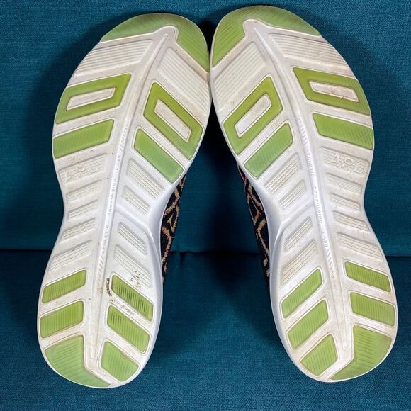 Size 10 - Women’s APL Techloom Phantom multicolor shoes - Picture 8 of 9